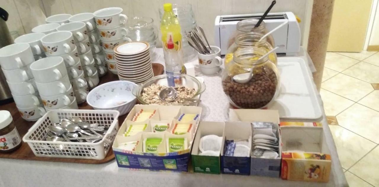 Korona Panzio Acomodação com café da manhã Balatonfüred Exterior foto